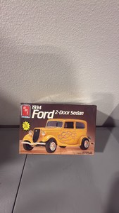 Brand New AMT 1934 Ford Model