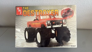 Brand New Sealed AMT The Destroyer Model