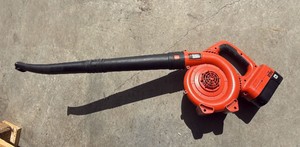Black & Decker 18 Volt Blower with Battery