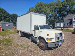 1998 B5.9-190 F800 Box Truck
