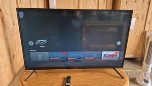 43 Toshiba Television
