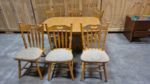 oak table and chairs