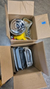 assorted kitchen items