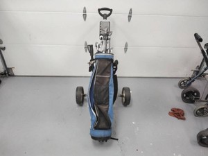 Wilson Dyna Power 12-Club Golf Set with Bag, 3-Wheel Pull Cart, Balls, Tees and Accessories