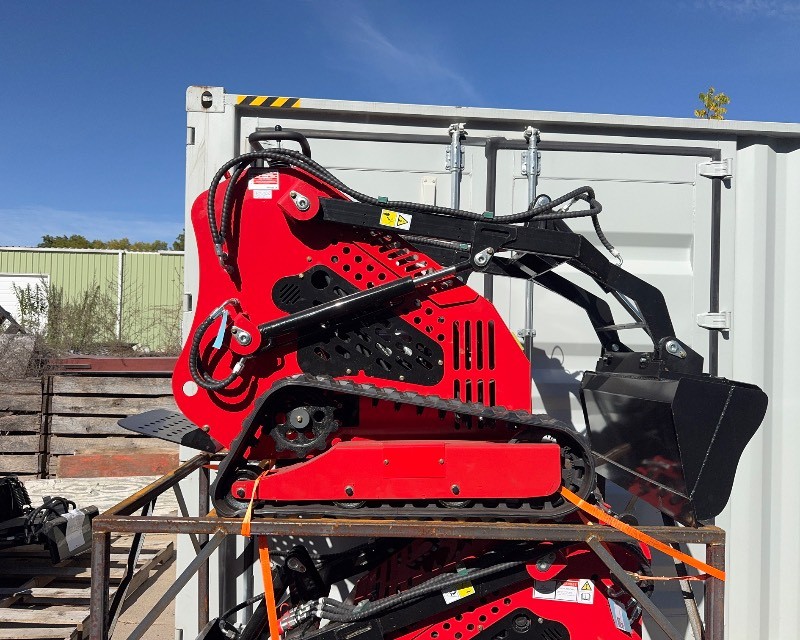 2026 SDLANCH Skid Steer Loader (SSL60) - Red
