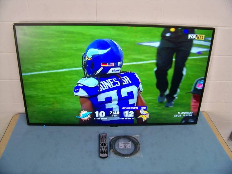 55 NEC MA551 Ultra-High Definition UHD 4K Commercial-Grade Display  Monitor  Television  TV - $2,000 Online - INCLUDES Remote Control