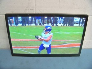 22 Samsung DB22D-T (LH22DBDPTGCGO) Slim Direct-Lit LED Commercial Touchscreen