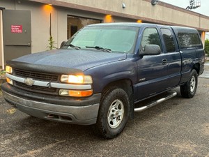 2000 Chevrolet Silverado 1500  4X4  V8  199K Miles  1 OWNER (NO RESERVE)