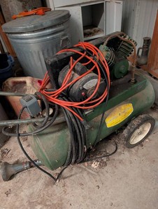 Campbell Hausfeld Horizontal-Tank Air Compressor