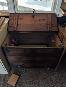 Wooden Hinged-Lid Storage Chest With Rope Handles