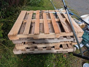 Wooden Pallets & Assorted Equipment Group