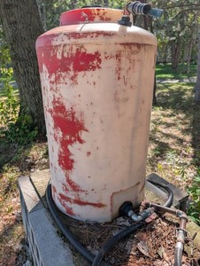 Portable Sprayer Tank With Hose & Hand Wand