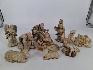 Ceramic Religious & Animal Figurines Mixed Lot (Lot of 9)