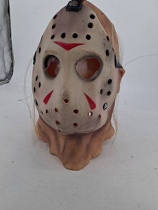 Hockey-Style Horror Mask Head Display