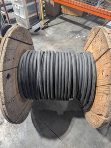 600V Type SOOW Electrical Cable on Wooden Reel Approx. 160ft