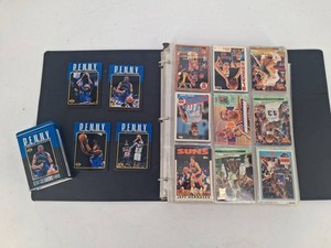 Vintage Basketball, Football & Baseball Cards Mixed Lot