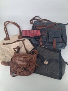 Mixed Lot the Sak, T-shirt & Jeans & Wilson Expressions Bags