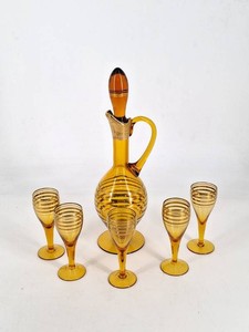 Amber Gold-Banded Glass Decanter & 5 Stemmed Glasses