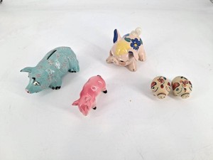 Kay Finch & Mexican Ceramic Pig Bank Mixed Lot (Lot of 5)