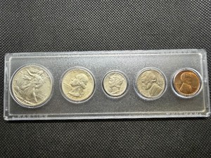 1940 Year Set