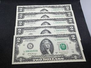 Five Sequential $2 Bills