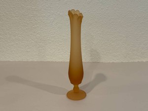 Westmoreland Peach Frosted Swung Vase