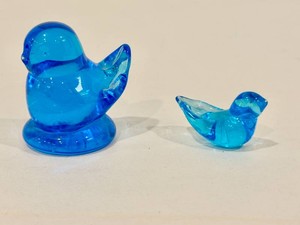 Leo Ward Birds of Happiness Signed Art Glass Figurines