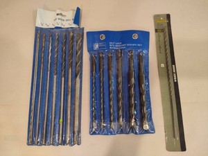 Assorted Wood Drill Bits & Masonry Bits