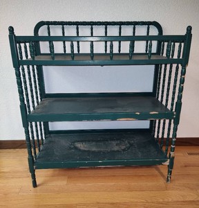 Vintage Changing Table wSpindles