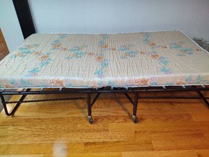 Fold-Up Twin Bed on Wheels