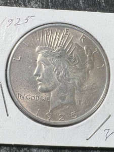 1925 US PEACE SILVER DOLLAR