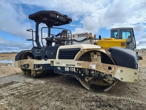 2006 Ingersoll Rand Model DD-118 HF Double Drum Vibratory Roller Packer