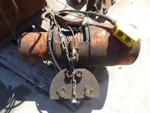 1000 Lbs. Hoist