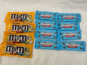 M - M&MS & MrBeast Feastables Mixed Lot of 12 Candy Bars