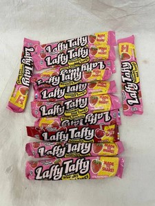 E - Laffy Taffy Stretchy & Tangy Candy - Strawberry & Cherry (Lot of 10)
