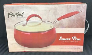 Brand New Parini 3.1 quart nonstick aluminum enamel sauce pan with lid