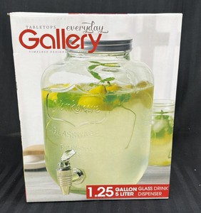 Brand New Everyday Gallery 1.25 gallon 5 L glass drink dispenser