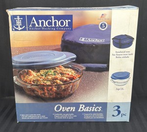 Brand New Anchor Hocking Vompany, three-piece oven basics 2 quart baking glass with tote