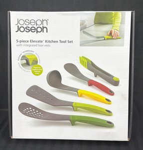 Brand New Joseph Joseph 5 piece elevate kitchen tool set