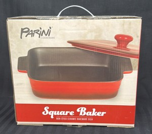 Brand New Parini cookware square baker, nonstick ceramic bakeware dish with lid