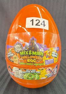 Brand New mix and mash Halloween egg creepy Crawley compound