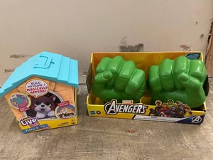 Little Live Pets My Puppys Home & Marvel Avengers Hulk Mixed Lot