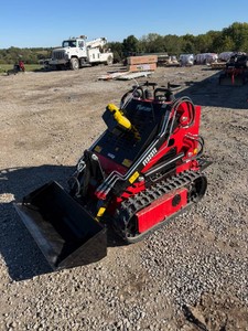 2026 FUTURE FT323TZ Skid Steer Loader