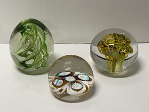 Art Glass Paperweight Lot Signed Dated Floral Millefiori Swirl Artist Alicia F Weagel