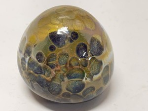 Marked Studio Art OULU Glass Paperweight Iridescent Blue Gold Pebble Orb 2 tall x 2 wide