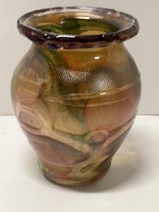 Signed Studio Art Glass Iridescent Vase Pulled Pattern Approx 7in