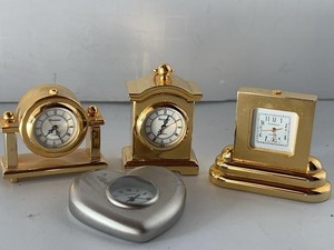 Vintage Miniature Quartz Desk Clocks Gold Tone Heart Shaped Set