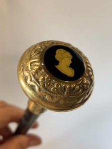 Bridges Cameo Handle Dress Cane Brass Tone Knob Top 36in with leather cover