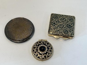 Lot of Vintage Compact Mirrors Engraved Monet Black Gold Tone Cases