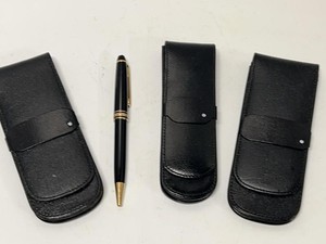 Montblanc Meisterst�ck Ballpoint Pen with Black Pen Sleeves
